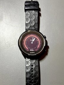 SUUNTO 9 BARO TITANUM + hrudní pás