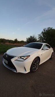 Lexus RC 300h F SPORT