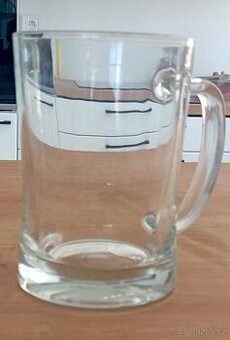 Skleněný půllitr IKEA 0,5 l – perfektní stav, jen za 120 Kč