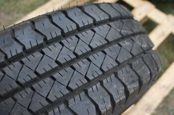 2ks letních pneu 205/70R15 C R15C Goodyear