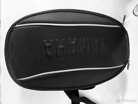 Yamaha - Úložný box na sedadlo spolujezdce.