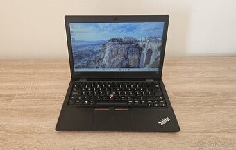 Lenovo Thinkpad L380 (i3-8130U, 8 GB RAM, 256 GB SSD)