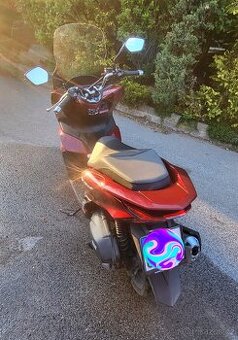 Honda pcx 125