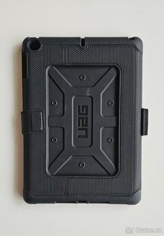 UAG pouzdro na iPad 6.generace - černé