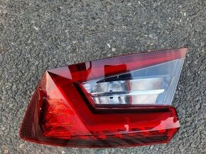 Škoda Karoq zadni pravé světlo