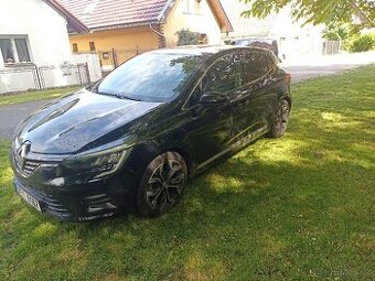 Renault Clio Techno 1.0 turbo 67kw dph