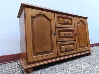 Rustikální komoda, nábytek z masívu