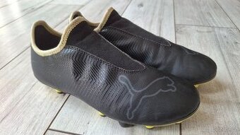 Kopačky PUMA FINESSE FIRM GROUND FOOTBALL BOOTS BLACK