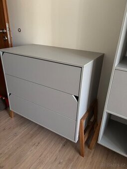 Komoda Lotta Belamy s přebalovacím pultem
