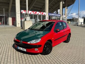 Peugeot 206 1.1i STK 5/2027 Plně pojízdné