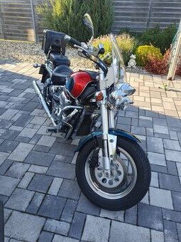 Suzuki Marauder VZ 800