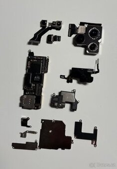 iPhone 13 Pro náhradní díly
