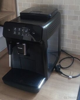 Automatický kávovar Philips Series 2200 – velmi dobrý stav