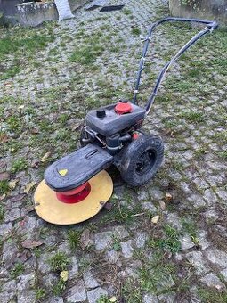 Bubnová sekačka Dakr 68, motor Vari 2takt