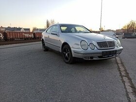 Náhradní díly na Mercedes CLK w208
