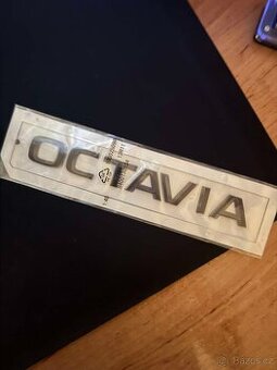 Nápis škoda 5 dveře