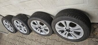 Alu kola + pneu originál Mercedes R17