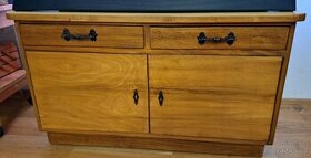 Komoda - Botník - skříňka 50. léta (po renovaci)
