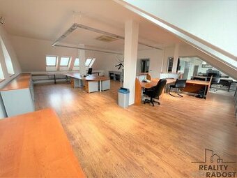 Pronájem zařízených kancelářských prostor, 200 m2, 1. p., Ol
