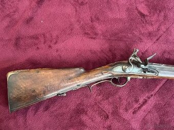 křesadlová barokní puška