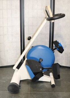 Motomed Viva 1,na nohy.