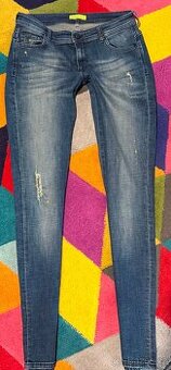 VERSACE PUSH-UP LUXUSNÍ DÁMSKÉ DŽÍNY  W28(,M)