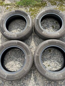 215/65/17” letni Continental