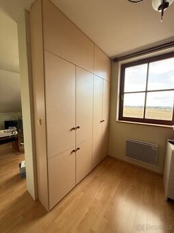 Šatní Skříň z lamina