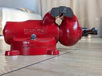 Dílenský svěrák York Top stav