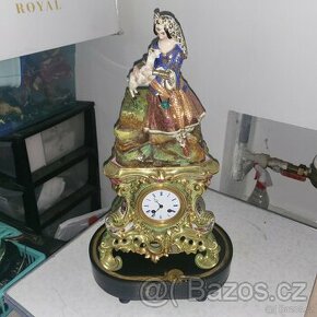 Krásné staré porcelánové hodiny- petit