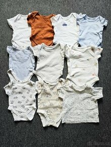 Set 10 ks - chlapecké newborn body a tričko vel.50  (0-1 měs