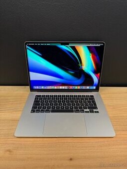 NOVÝ APPLE MACBOOK AIR 15” 2023 M2/256GB/8GB/BATERIE 100%