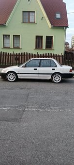 Honda Civic 1, 6