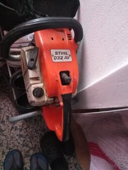 Pila stihl 32 av