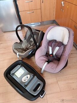 Autosedačka Maxi Cosi Cabriofix + Pearl + Family fix
