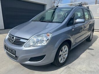 Opel Zafira 1.6i 85KW 1.MAJ. 7 MÍST TEMPOMAT PDC 2X ALU KOLA