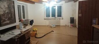 Spolubydleni v RD na samotě