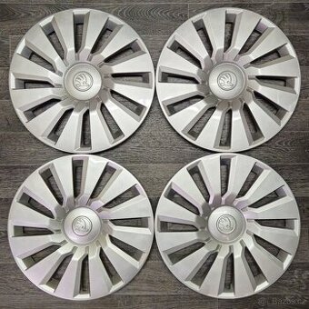 Originální poklice Škoda 16 Octavia, Scala B068