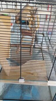 Dvoupatrová klec 38X50X58 používaná pro křečka s hračkou
