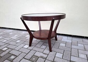 Konferenční stůl Koželka Kropáček po renovaci