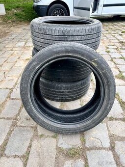 Pneu 225/45 R17 91V