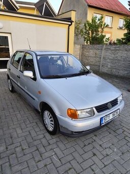 Prodám Volkswagen Polo 1.0 37kw