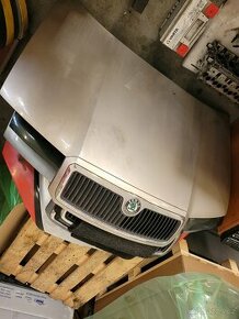 Kapota Škoda Fabia I
