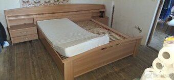 Ložnice postele