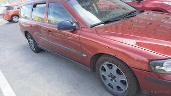 Volvo V 70 2,4 TD 2002 kombi automat