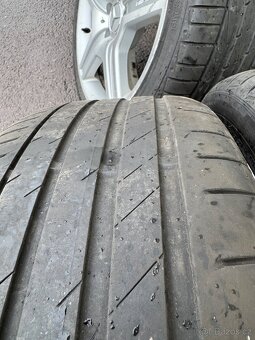 Pneu 4x letní - 255/40 r19