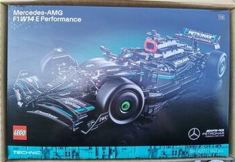 Lego Technic 42171 Mercedes AMG