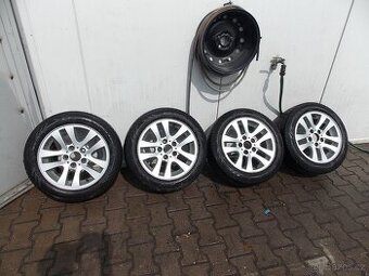 Alu kola BMW + zimní pneu 205/55 R16