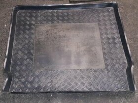 Vana do kufru/zavazadlového prostoru PEUGEOT 5008
