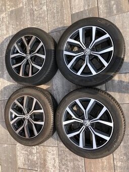 Nivelles 215/55 R17 VW PASSAT B8
